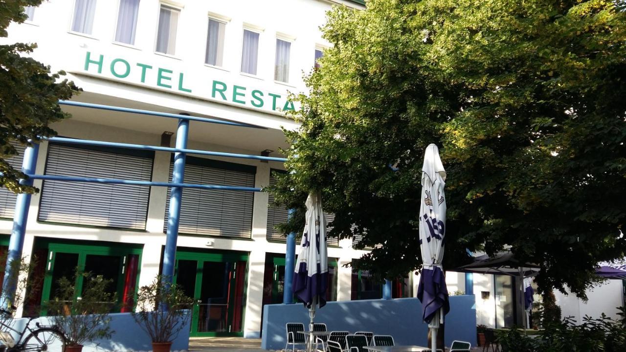Hotel - Restaurant Martinihof Neudorfl Exterior photo